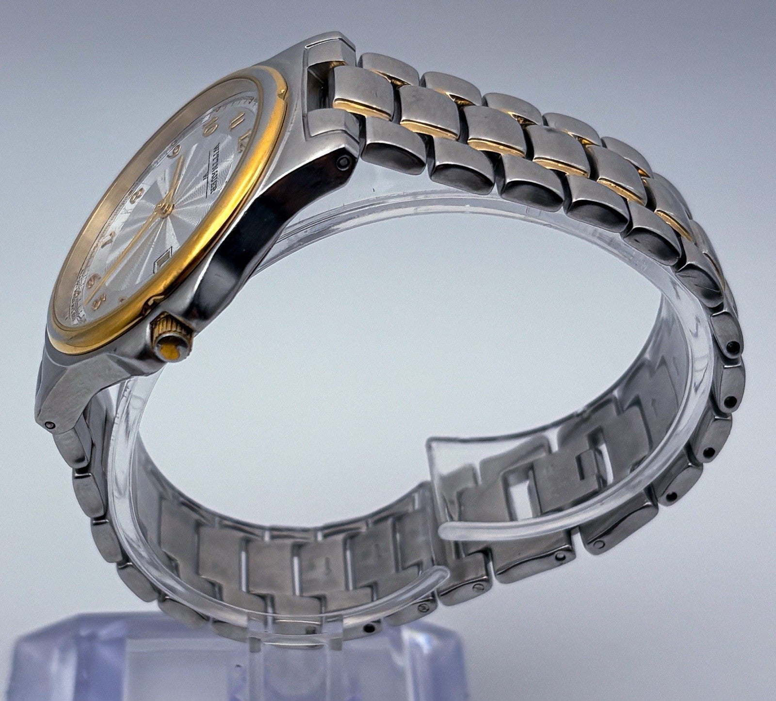 Wittnauer RL8297 Two Tone Quartz 36mm Mens Watch Turbine Guilloche Date