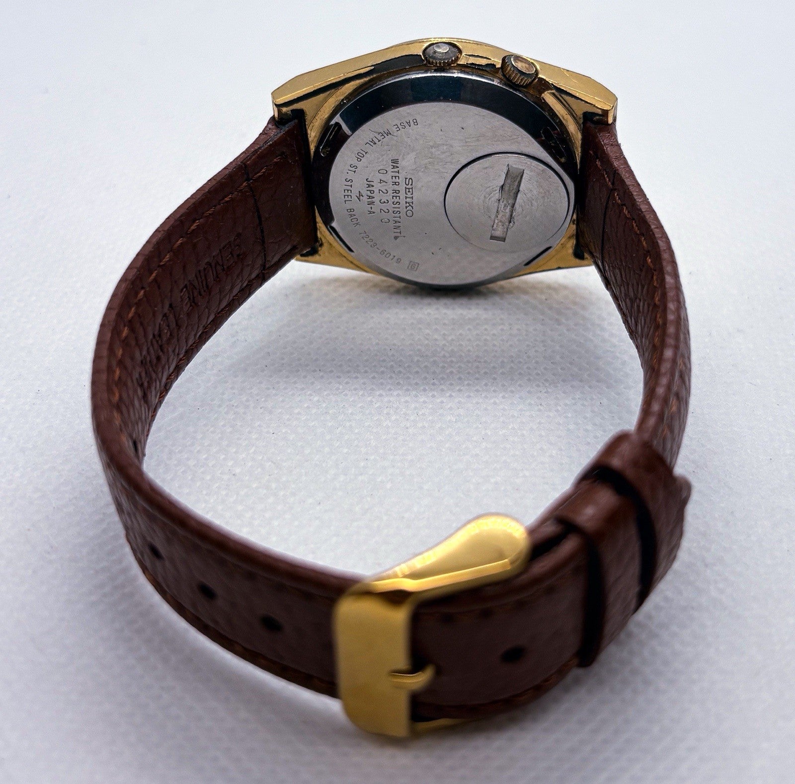 VTG 1980 Seiko SQ Alarm Quartz 7223-6019 Gold Tone Watch Original Bracelet Incl.