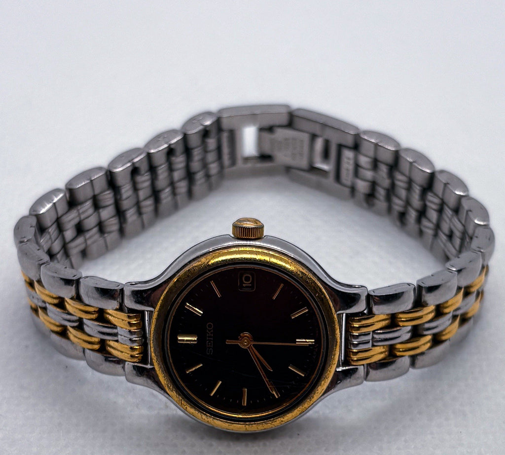 Vintage 1995 Seiko Quartz Ladies Watch 7N82-0228 Two Tone 25mm Black Dial Date