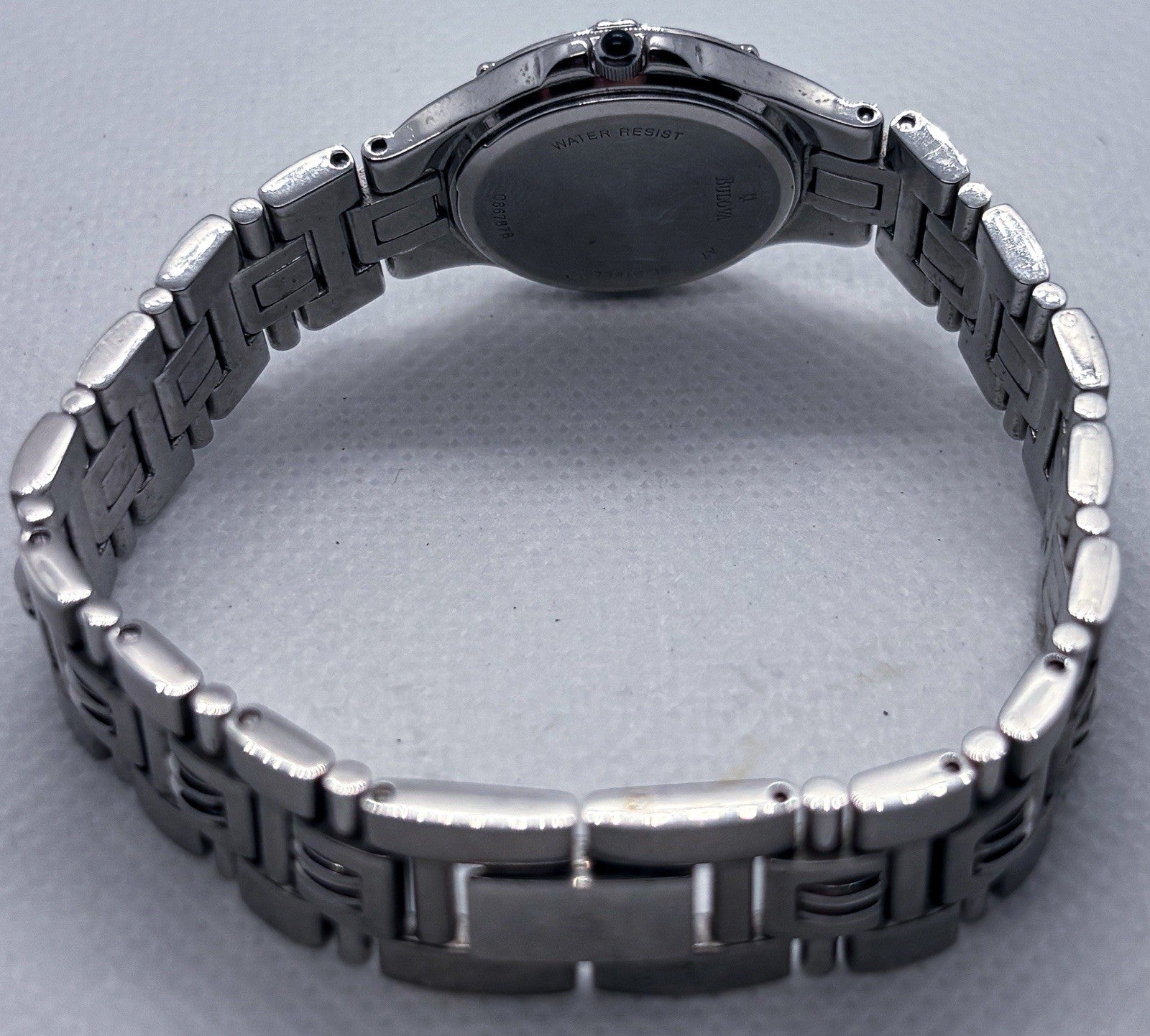 Vintage 2000s Bulova 96R04 C867878 Diamond Bezel Stainless Steel Ladies Watch